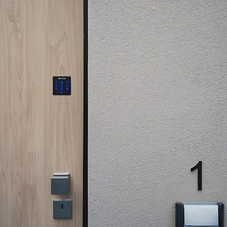 1-2-3 C-house 33 * パルマ