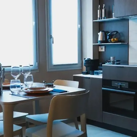 1-2-3 C-house 33 Апартаменты Парма